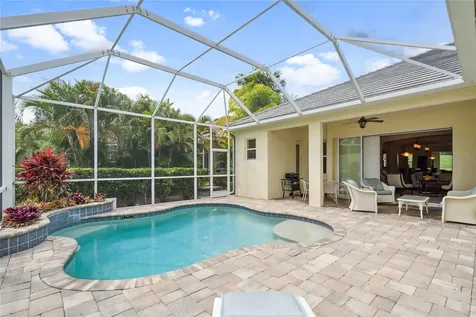 8416 Abingdon Court University Park FL 34201