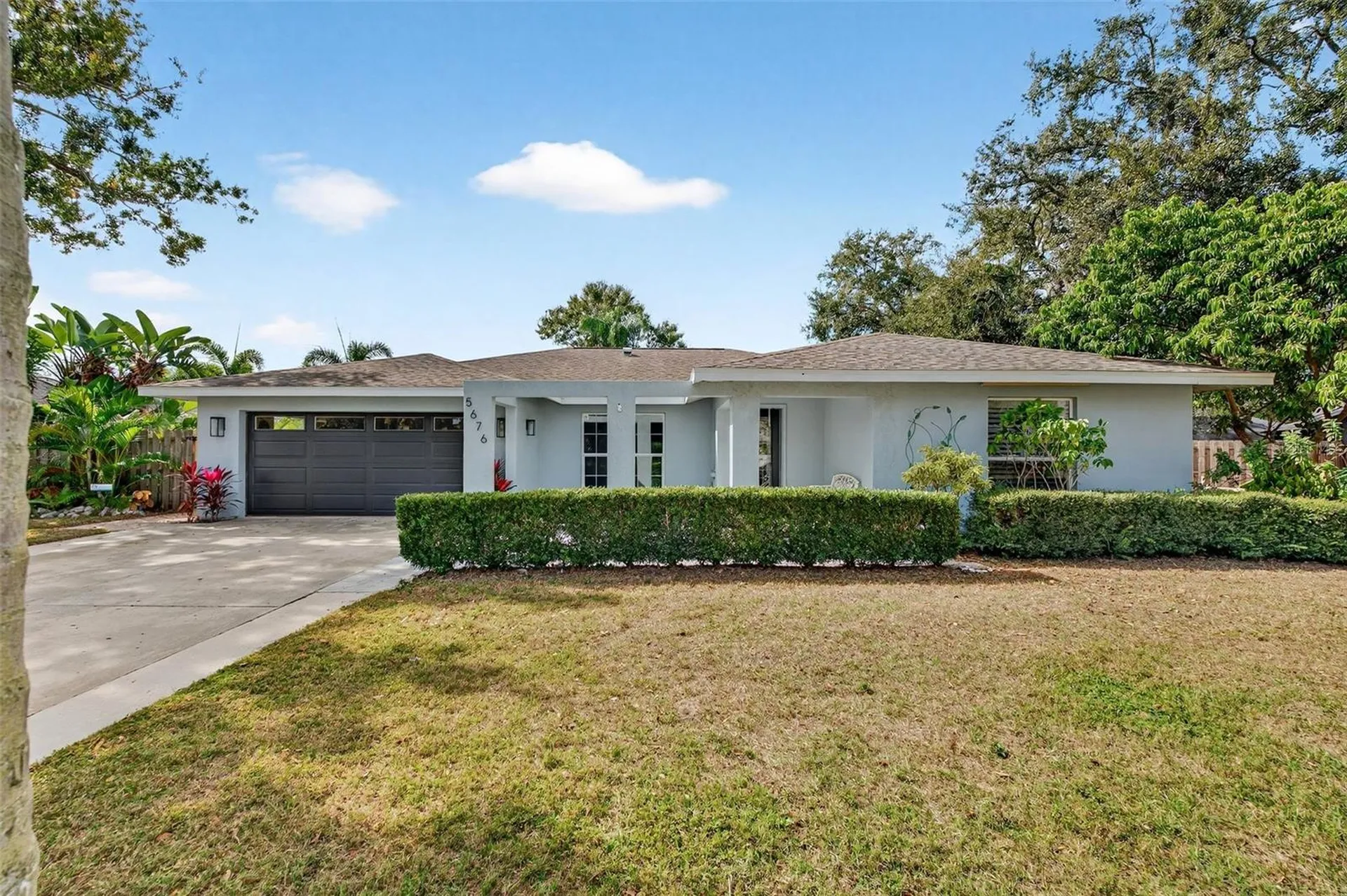 5676 Beneva Woods Circle Sarasota FL 34233