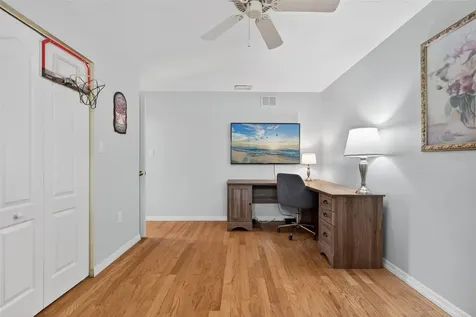 5676 Beneva Woods Circle Sarasota FL 34233