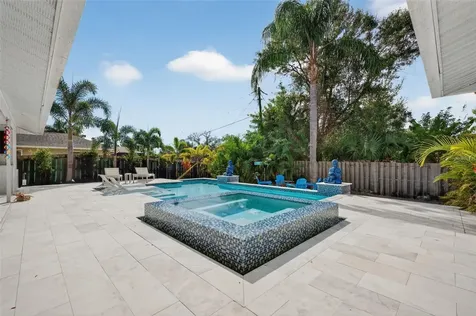 5676 Beneva Woods Circle Sarasota FL 34233