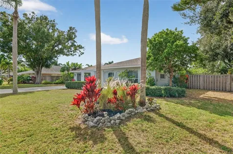 5676 Beneva Woods Circle Sarasota FL 34233
