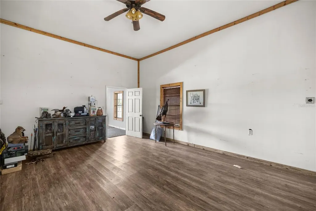20551 SE 80th Street Morriston FL 32668