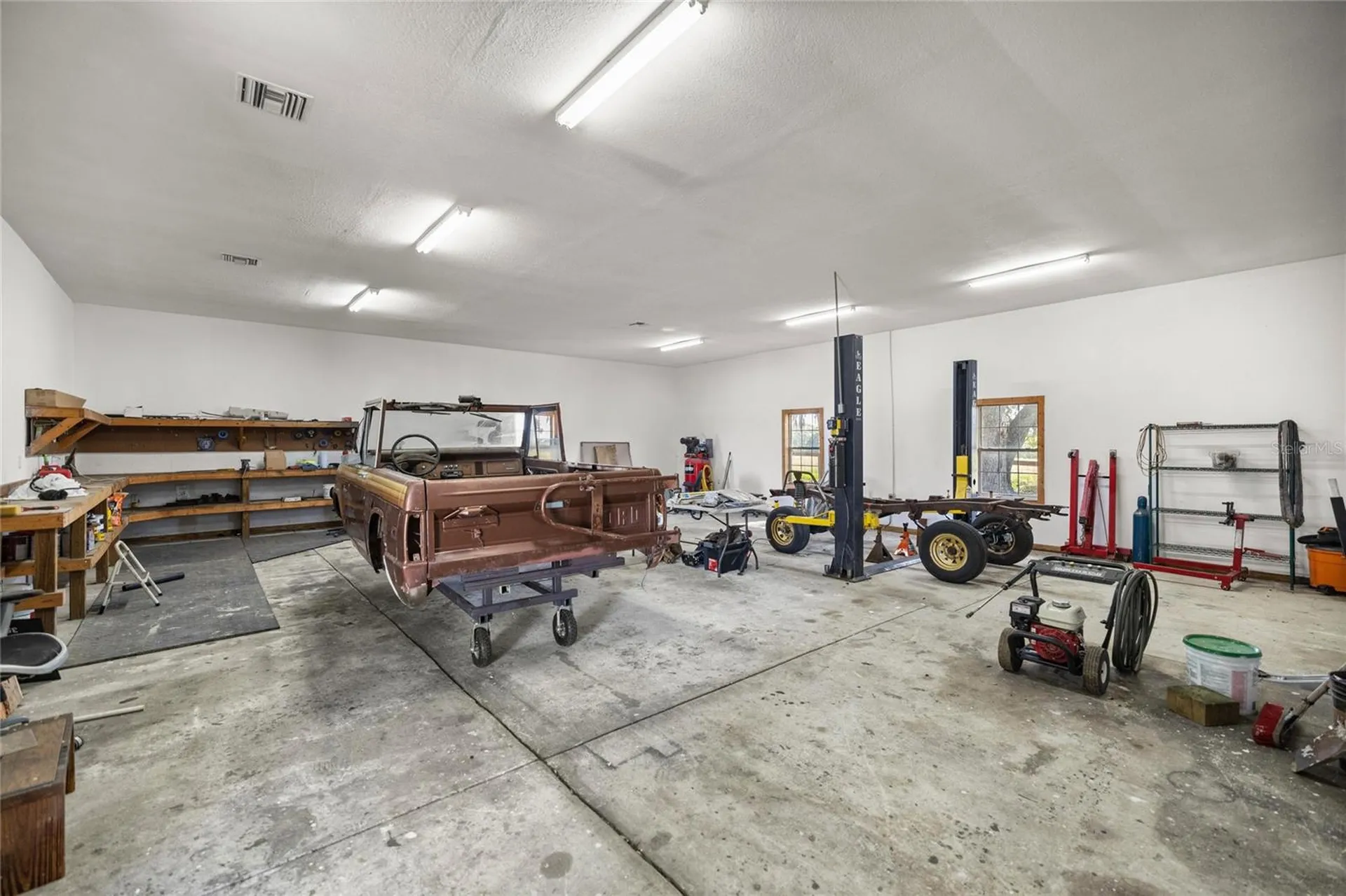 20551 SE 80th Street Morriston FL 32668