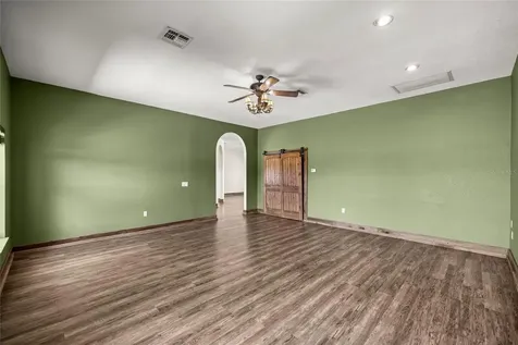 20551 SE 80th Street Morriston FL 32668