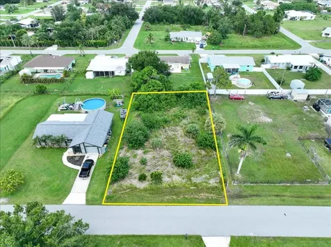 3268 Pinetree Street Port Charlotte FL 33952