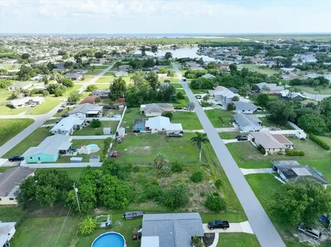 3268 Pinetree Street Port Charlotte FL 33952