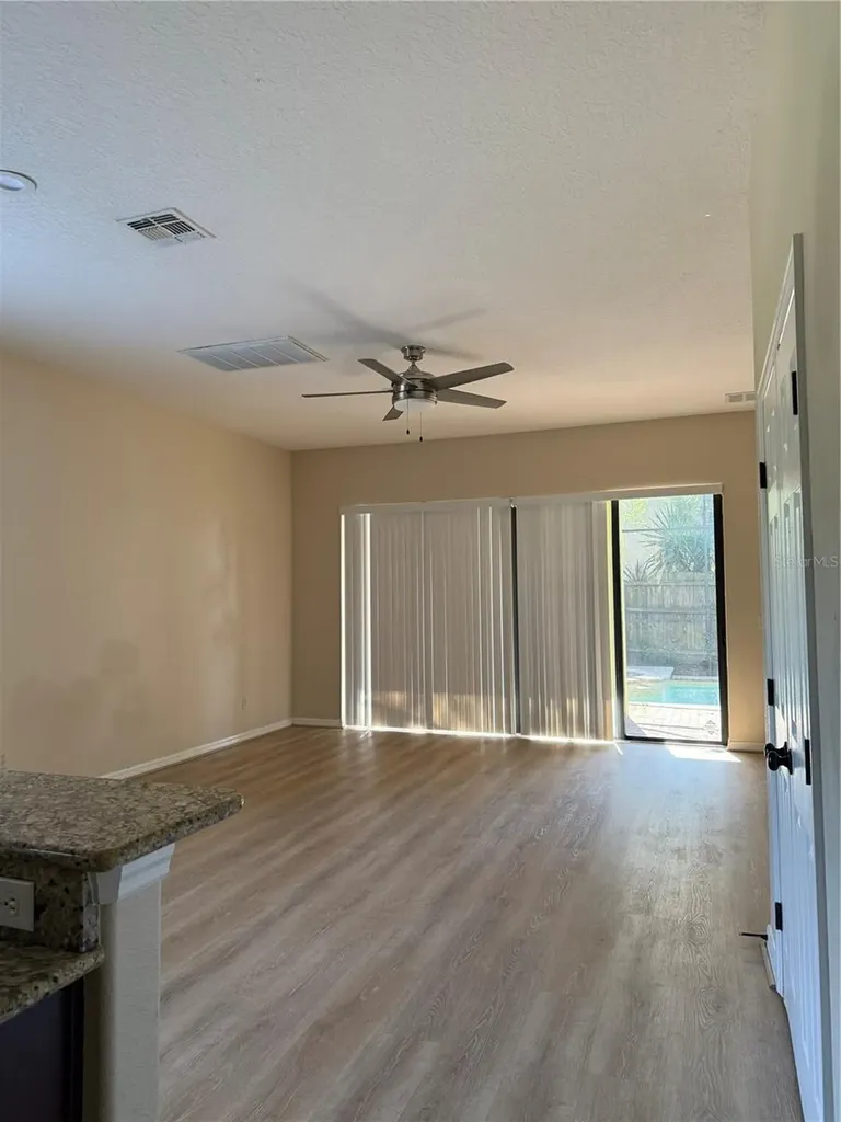 713 Bridgeford Crossing Boulevard Davenport FL 33837