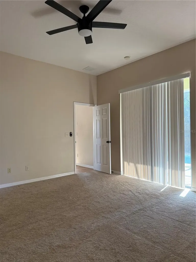 713 Bridgeford Crossing Boulevard Davenport FL 33837