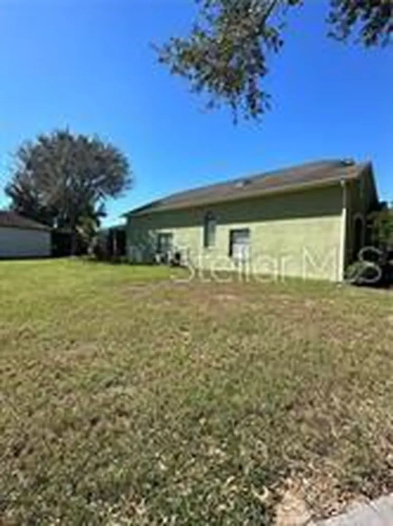 713 Bridgeford Crossing Boulevard Davenport FL 33837