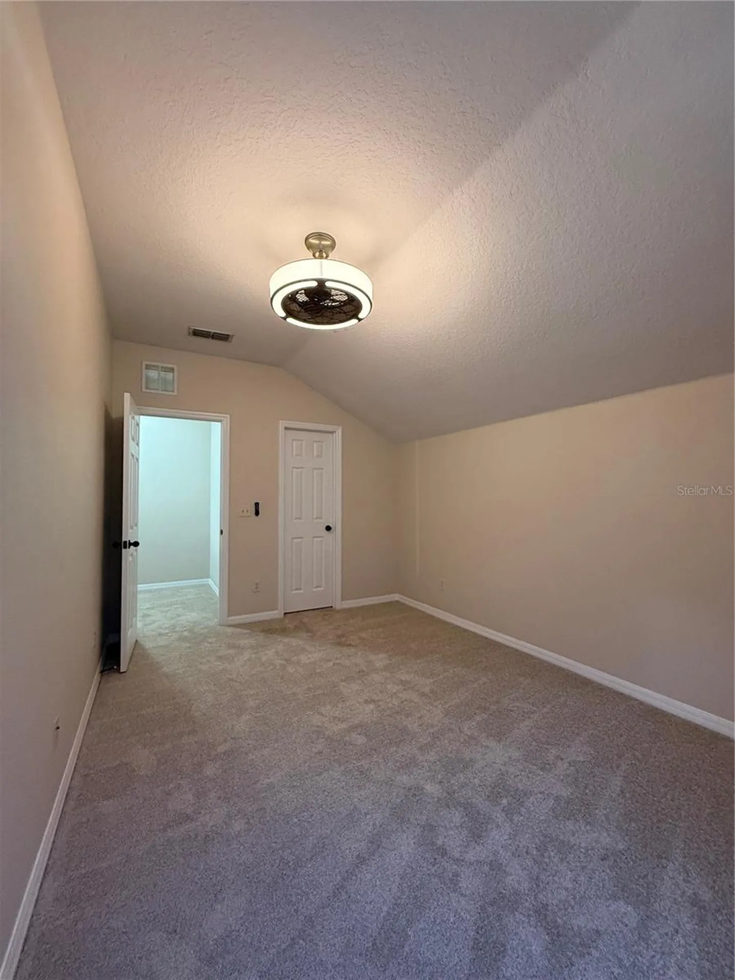 713 Bridgeford Crossing Boulevard Davenport FL 33837
