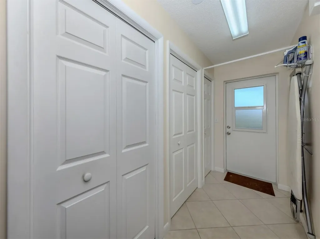 1704 Lakeside Drive Venice FL 34293