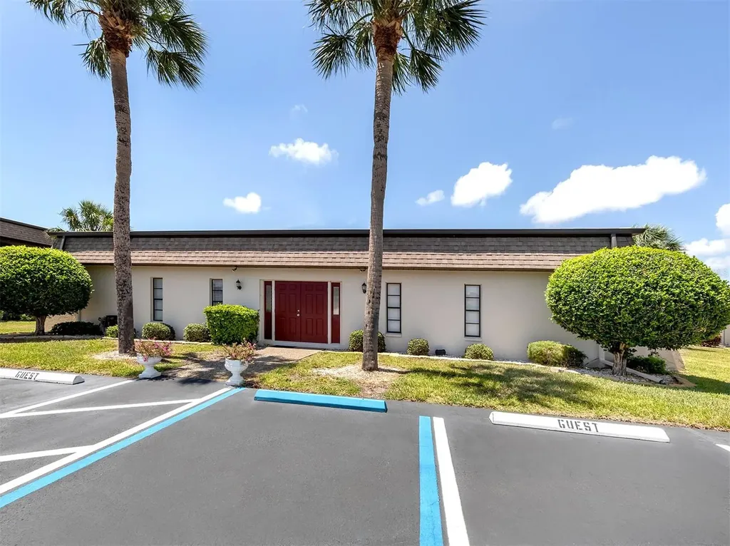1704 Lakeside Drive Venice FL 34293