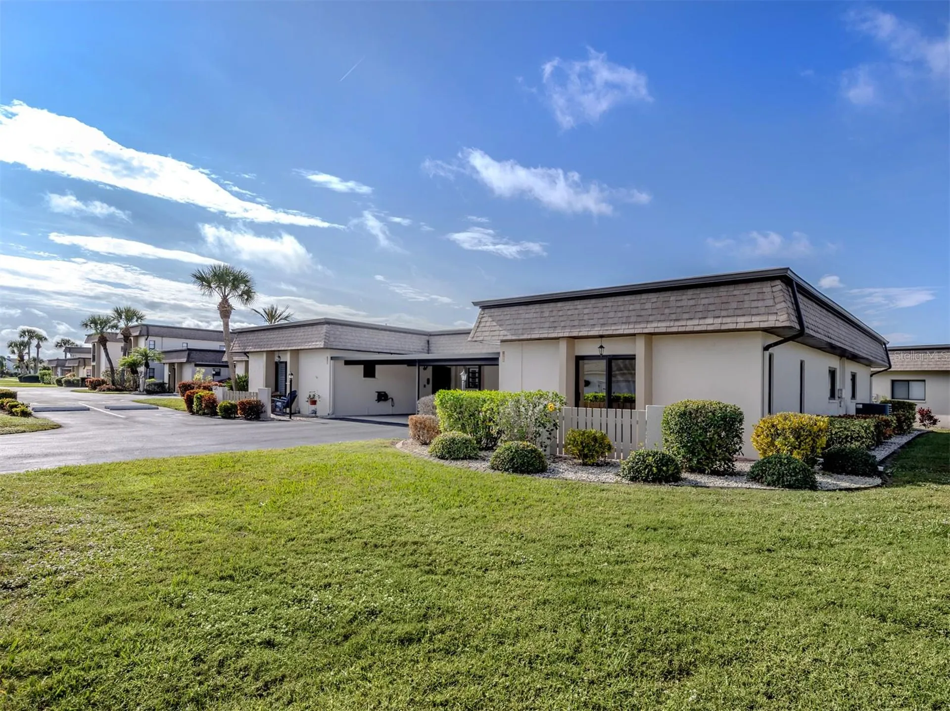 Venice FL, 1704 Lakeside Drive, Unit 1708B
