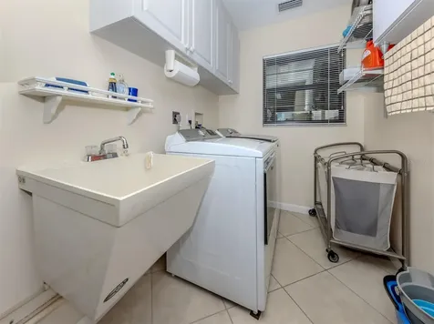 1704 Lakeside Drive Venice FL 34293