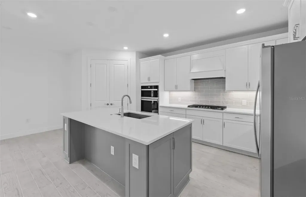 16518 Ennis Place Bradenton FL 34212