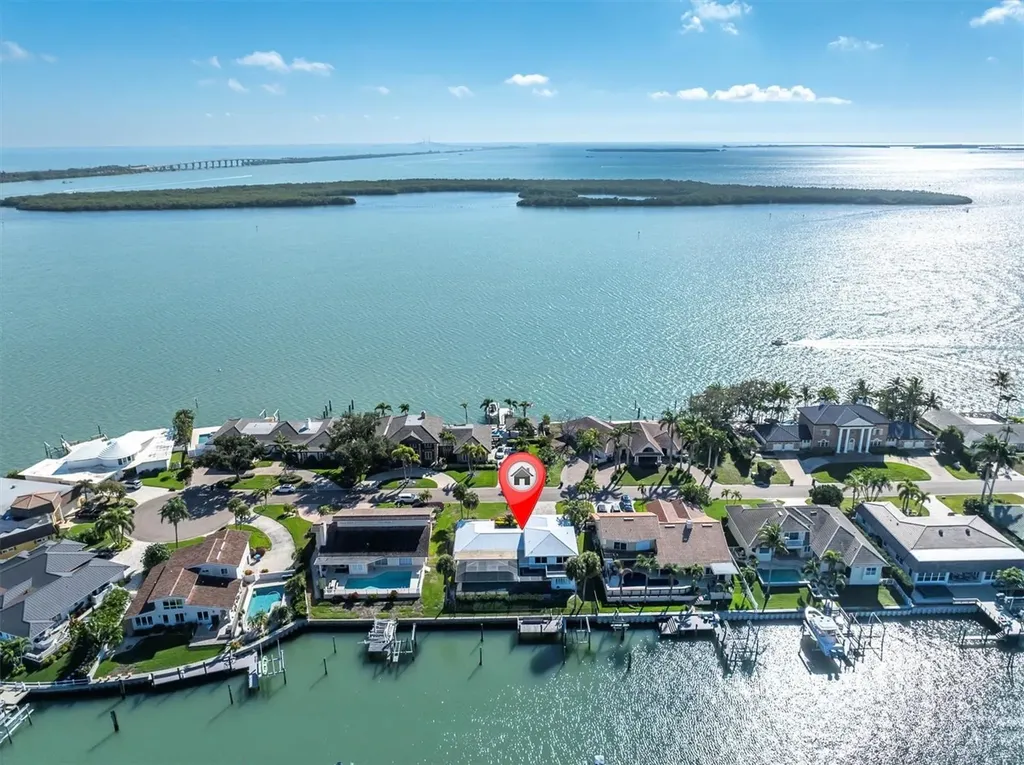 4935 62nd Avenue S St Petersburg FL 33715