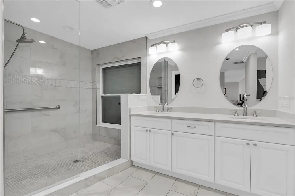 4935 62nd Avenue S St Petersburg FL 33715
