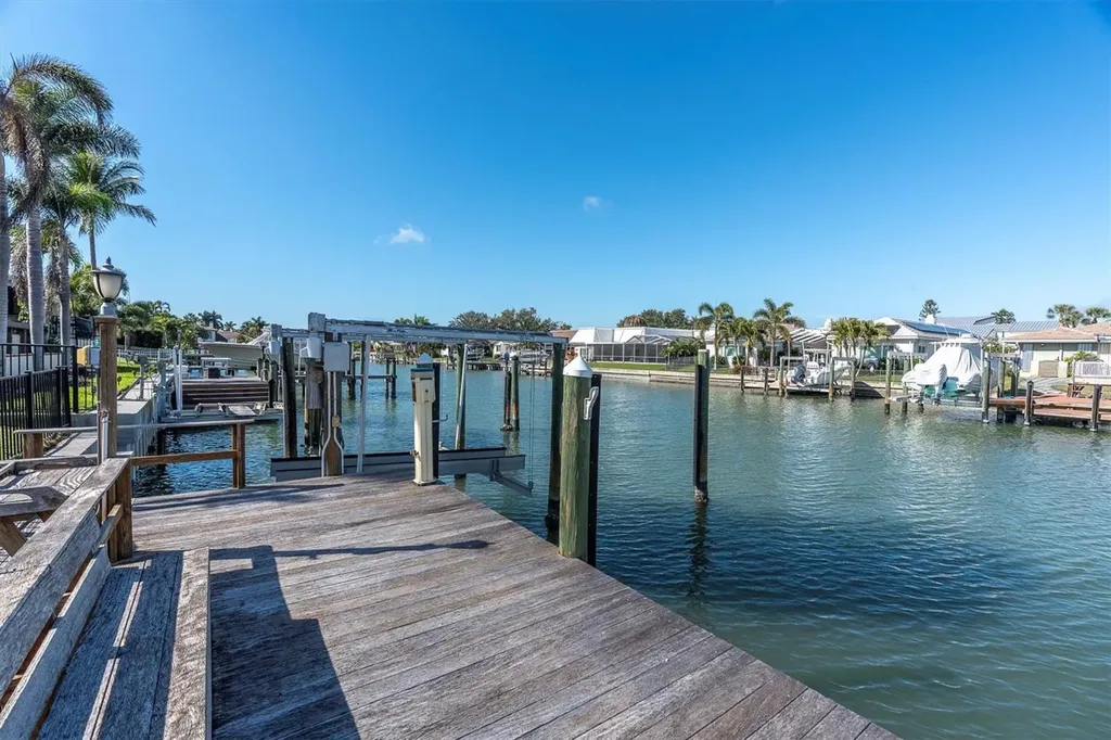 4935 62nd Avenue S St Petersburg FL 33715