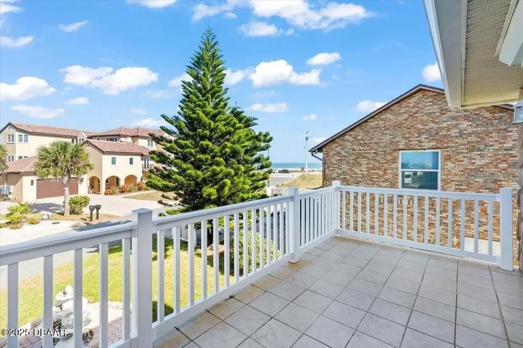 10 Capistrano Drive Ormond Beach FL 32176
