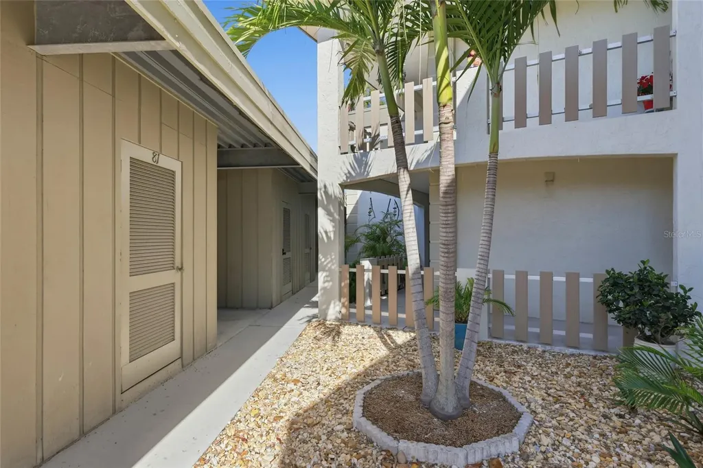 6300 Flotilla Drive Holmes Beach FL 34217