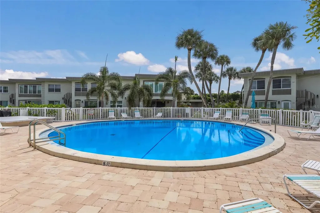 6300 Flotilla Drive Holmes Beach FL 34217