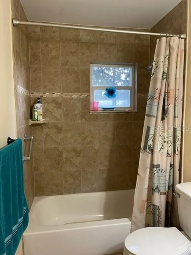 2305 NE 38th Street Ocala FL 34479