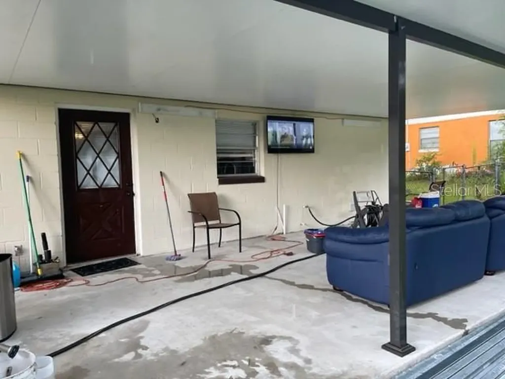2305 NE 38th Street Ocala FL 34479