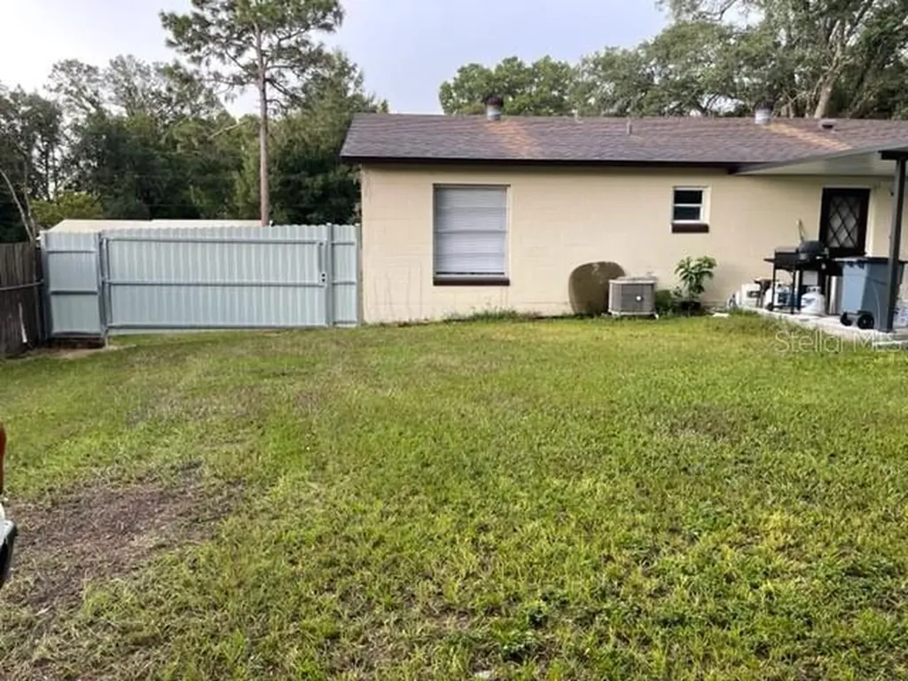 2305 NE 38th Street Ocala FL 34479