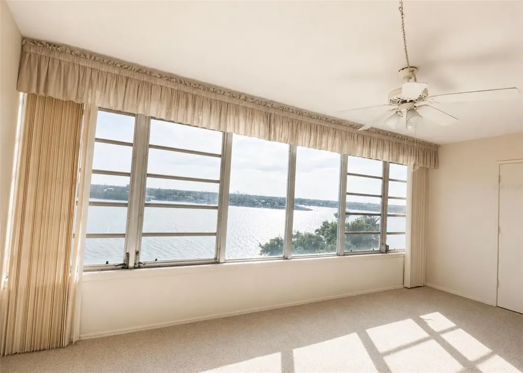1847 Shore Drive S South Pasadena FL 33707