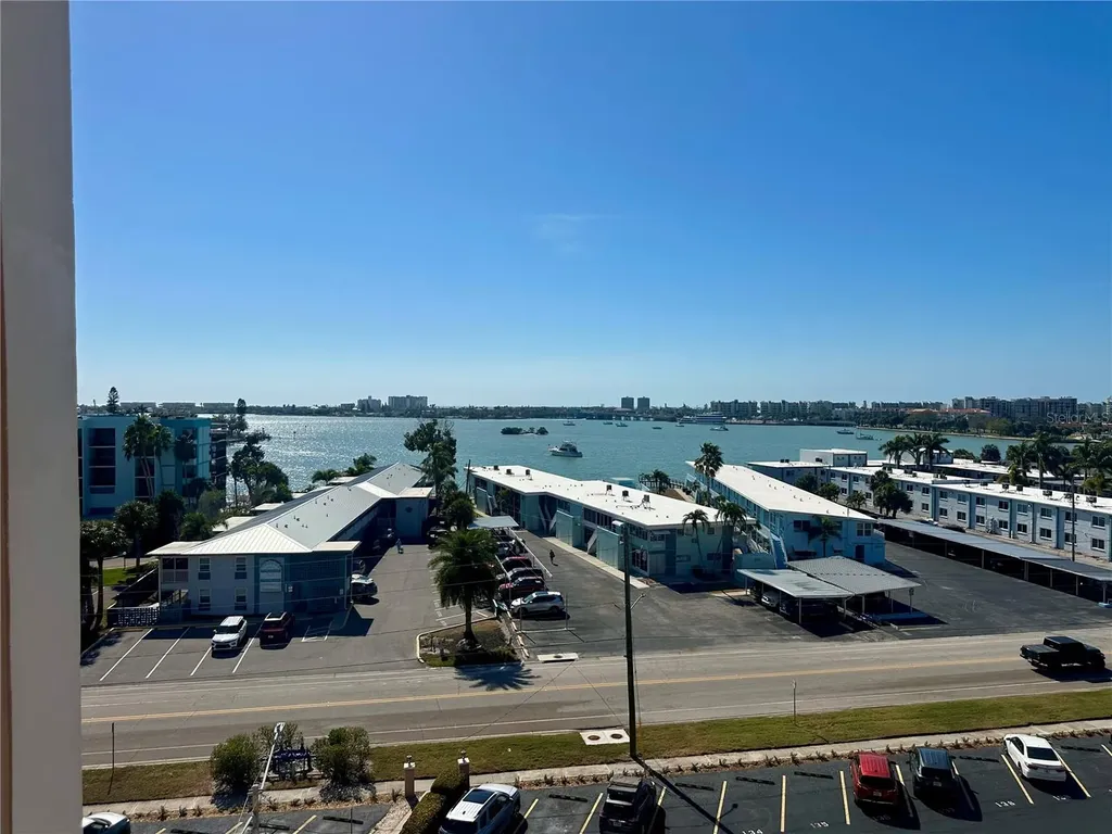 1847 Shore Drive S South Pasadena FL 33707
