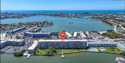 1847 Shore Drive S South Pasadena FL 33707