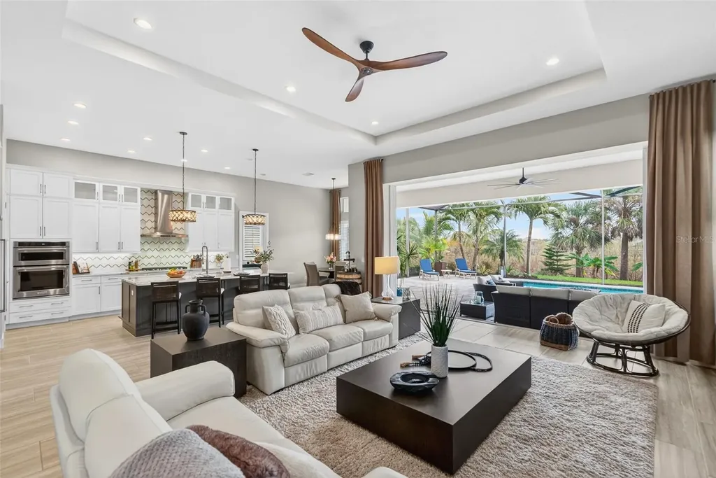 8280 Redonda Loop Lakewood Ranch FL 34202