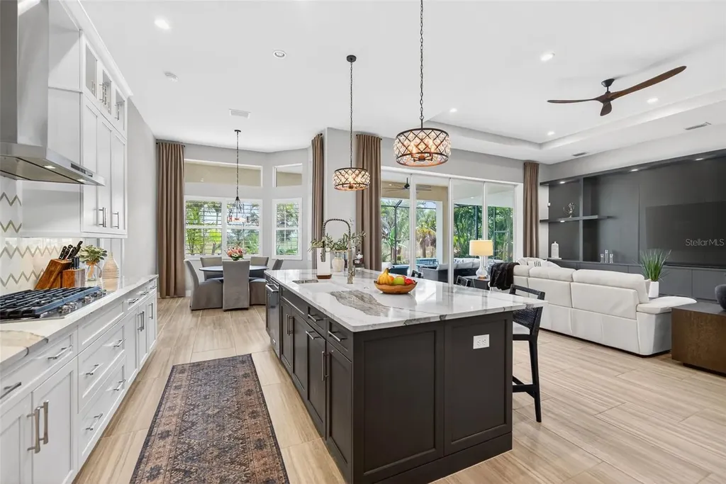 8280 Redonda Loop Lakewood Ranch FL 34202