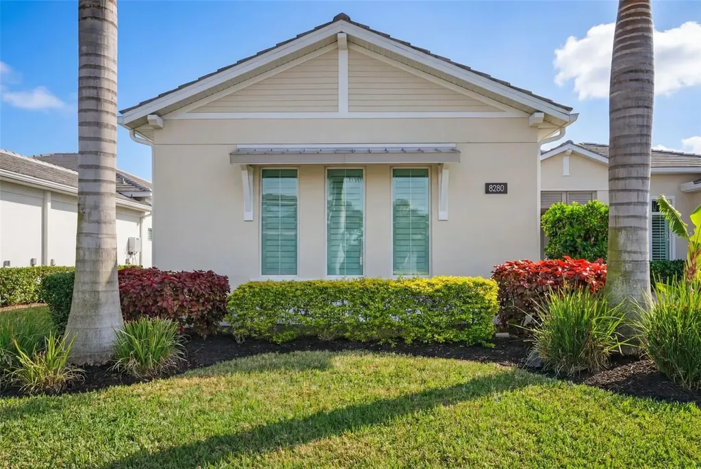 8280 Redonda Loop Lakewood Ranch FL 34202