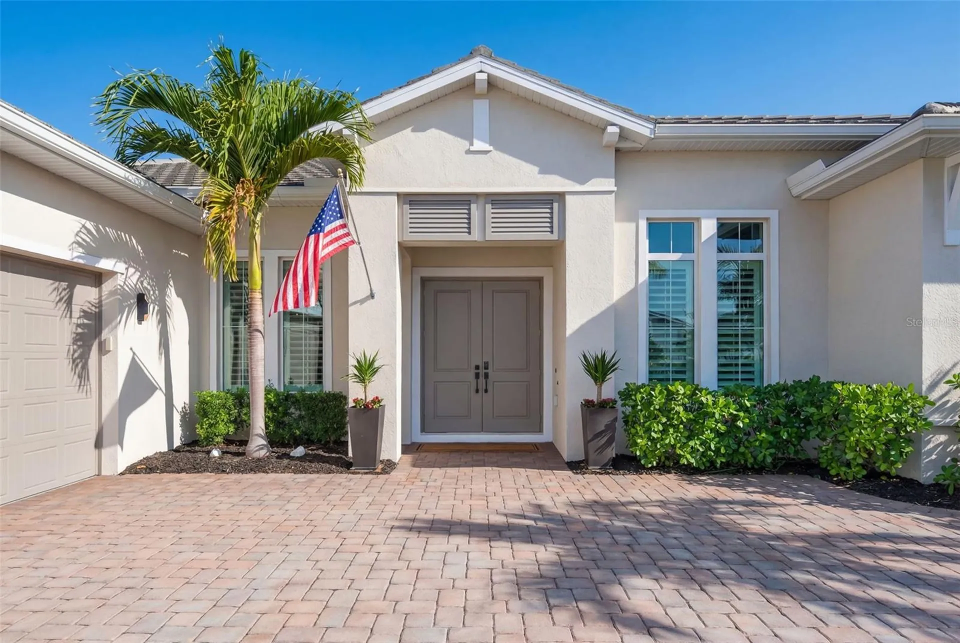 8280 Redonda Loop Lakewood Ranch FL 34202