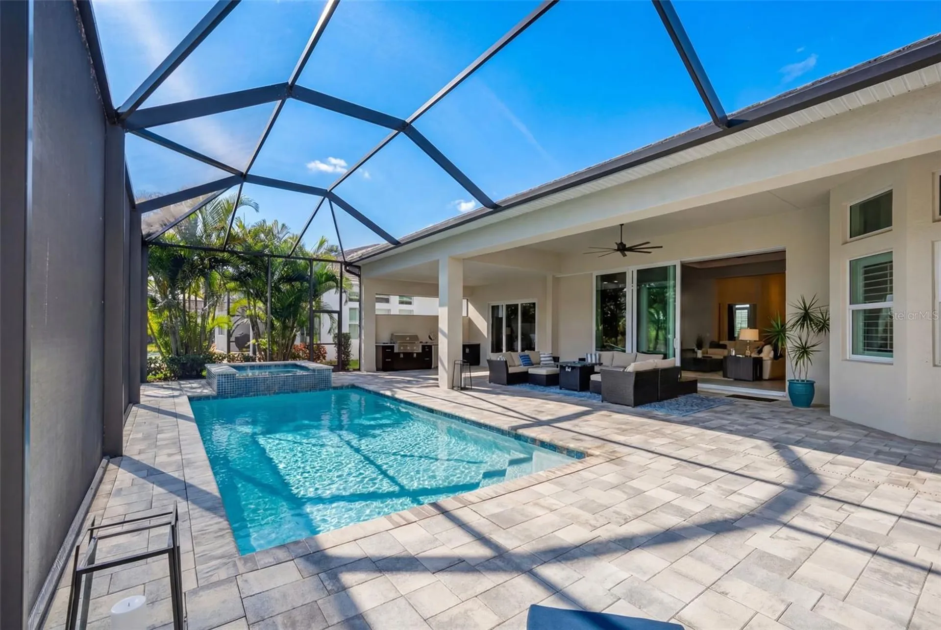 8280 Redonda Loop Lakewood Ranch FL 34202