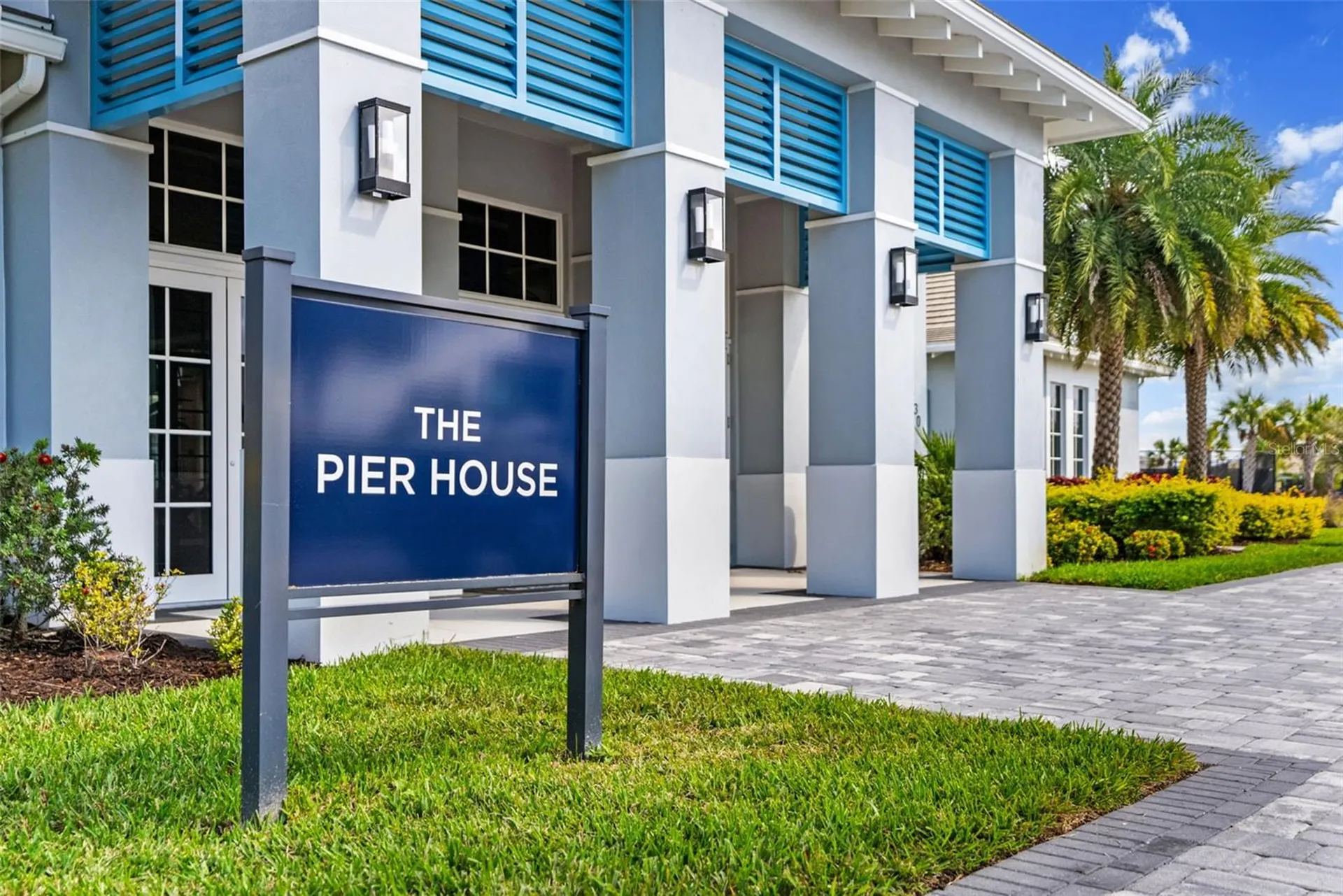 8280 Redonda Loop Lakewood Ranch FL 34202