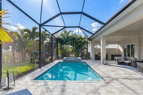 8280 Redonda Loop Lakewood Ranch FL 34202