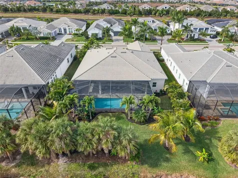 8280 Redonda Loop Lakewood Ranch FL 34202