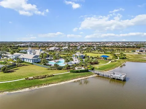 8280 Redonda Loop Lakewood Ranch FL 34202