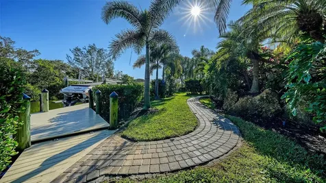 7118 Hawks Harbor Circle Bradenton FL 34207