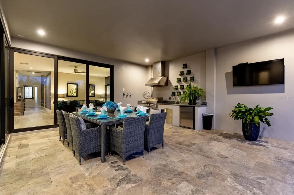 1039 Jack Nicklaus Court Kissimmee FL 34747