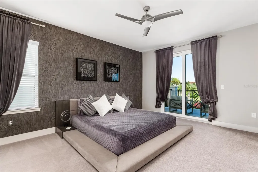 1039 Jack Nicklaus Court Kissimmee FL 34747