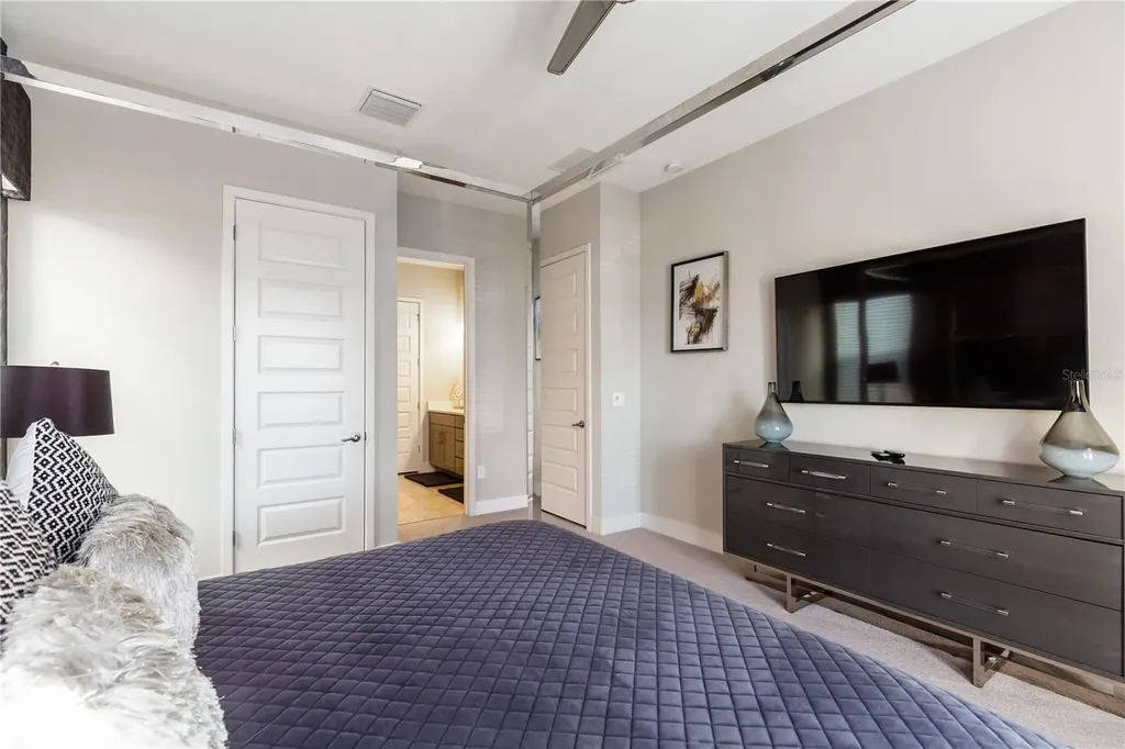1039 Jack Nicklaus Court Kissimmee FL 34747