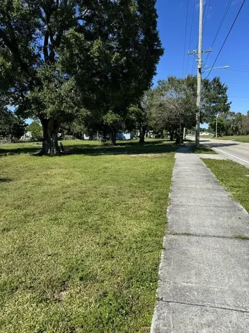 201 N 29th Street Fort Pierce FL 34947