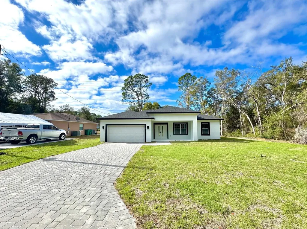 9082 N Cortlandt Drive Citrus Springs FL 34434