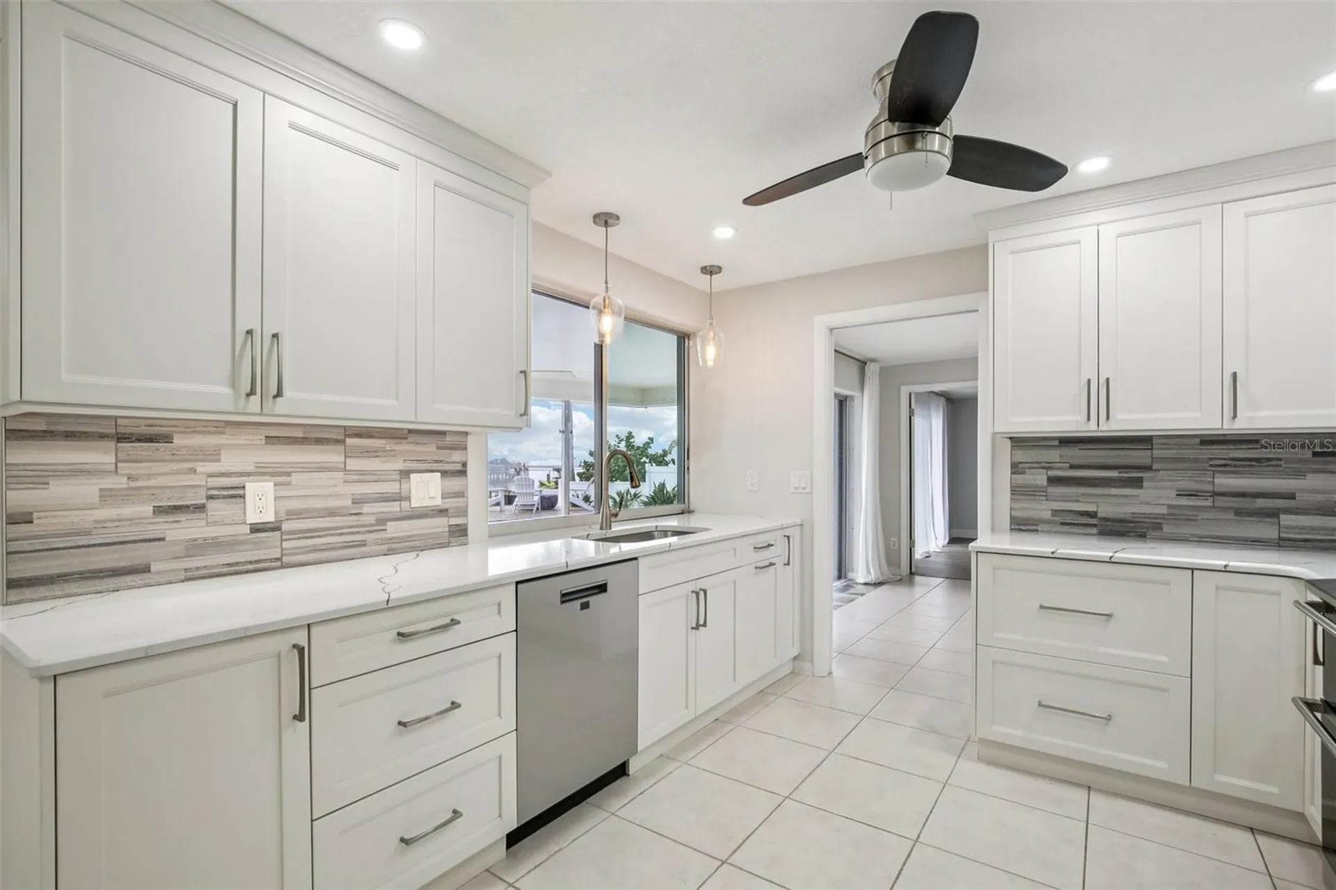 2180 Dolphin Boulevard S St Petersburg FL 33707