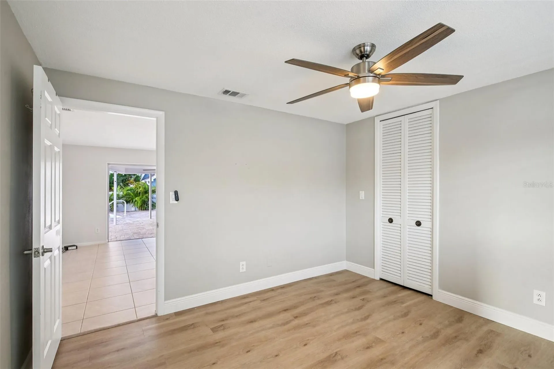 2180 Dolphin Boulevard S St Petersburg FL 33707