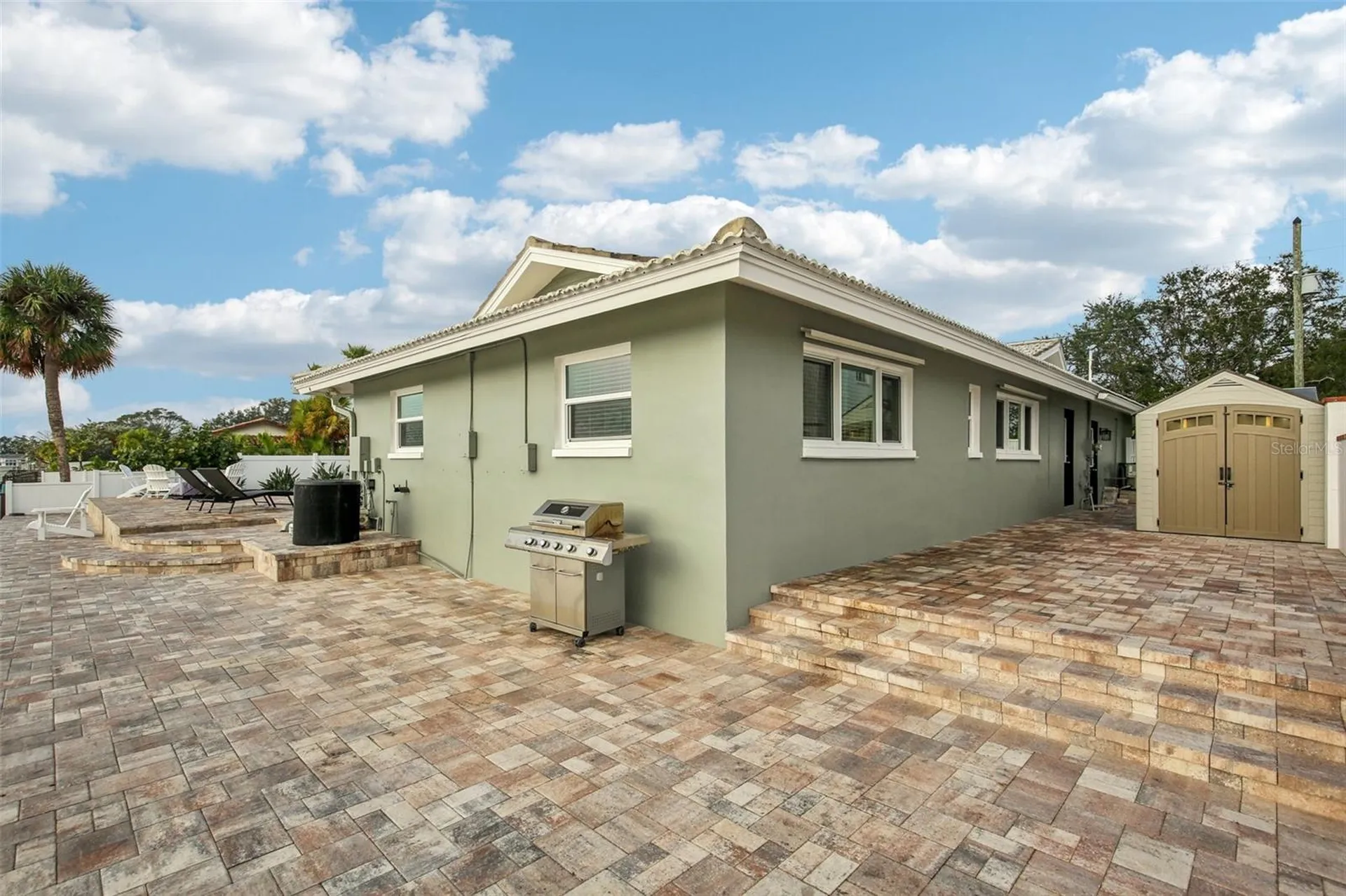 2180 Dolphin Boulevard S St Petersburg FL 33707
