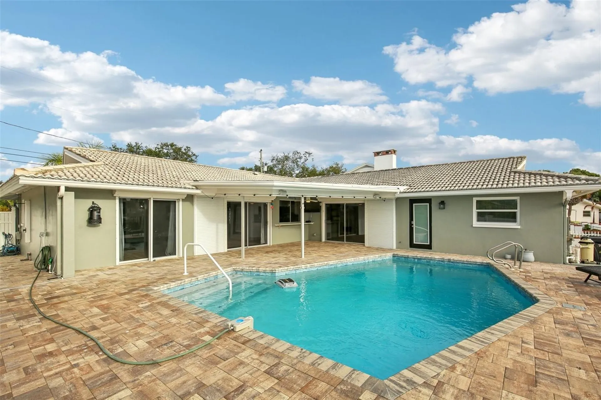 2180 Dolphin Boulevard S St Petersburg FL 33707